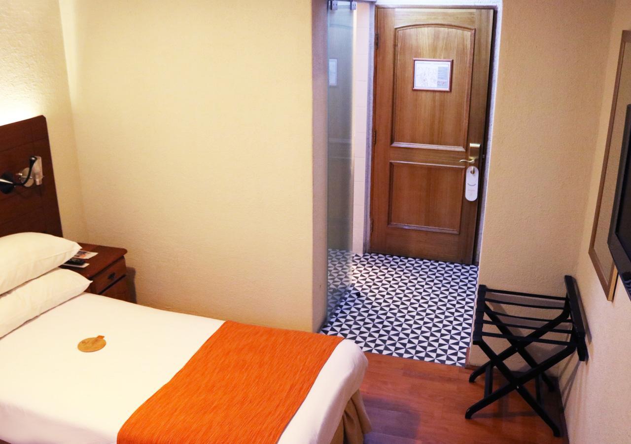 Hotel Y Centro De Eventos Manquehue Las Condes Santiago Buitenkant foto