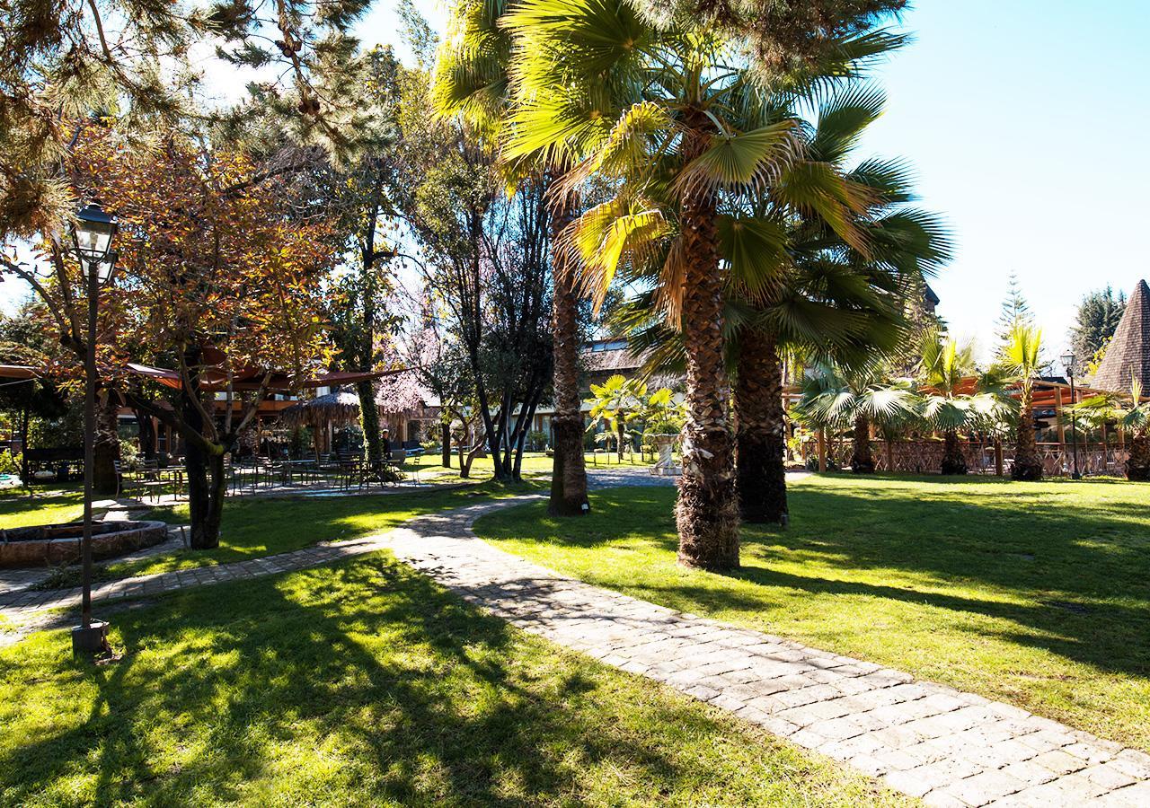 Hotel Y Centro De Eventos Manquehue Las Condes Santiago Buitenkant foto